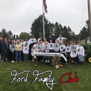 Meet your Posher, Logan